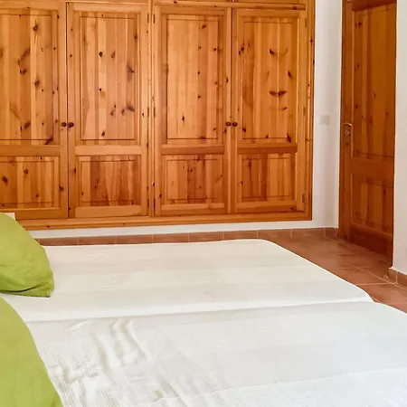 Willa Pep By Sealand